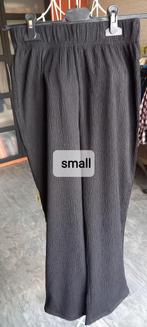 2 leuke broeken maat small, Vêtements | Femmes, Culottes & Pantalons, Enlèvement ou Envoi