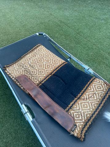Weaver western pad beschikbaar voor biedingen
