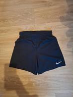 short Nike Dryfit 152, Ophalen of Verzenden, NIKE, Jongen of Meisje, Broek