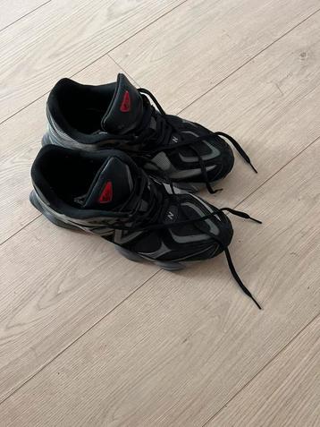 New Balance 9060 maat 45 z.g.a.n beschikbaar voor biedingen