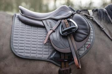 LeMieux Self-Cool Mesh CC Spring dekje Grijs GRATIS VERZENDI beschikbaar voor biedingen