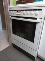 AEG Elektrisch fornuis met oven, Elektronische apparatuur, Fornuizen, Ophalen, Gebruikt, 60 cm of meer, Keramisch