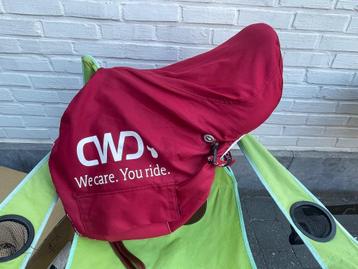 CWD zadel + singel met buikflap, Enlèvement, Comme neuf, Obstacle