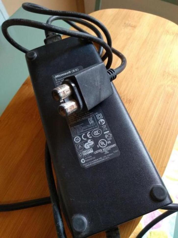 Xbox 360 slim voeding, Consoles de jeu & Jeux vidéo, Consoles de jeu | Xbox 360, Utilisé, Envoi