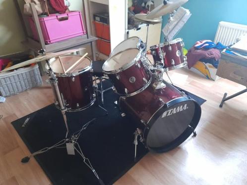drumstel Tama Rood + drummat, Muziek en Instrumenten, Drumstellen en Slagwerk, Gebruikt, Tama, Ophalen