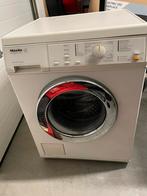 Miele softtronic W2123, 85 tot 90 cm, 4 tot 6 kg, 1200 tot 1600 toeren, Zo goed als nieuw