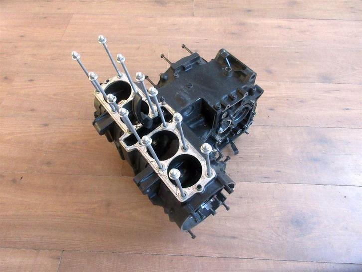 Kawasaki GPZ600R motorblok carterhelften GPX600 carter delen, Motoren, Onderdelen | Kawasaki, Gebruikt, Ophalen of Verzenden