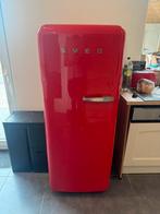 Rode smeg koelkast met vriesvak, Elektronische apparatuur, Koelkasten en IJskasten, Ophalen, Zo goed als nieuw, Met vriesvak