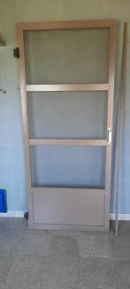 houten vliegendeur, Ophalen, Hout