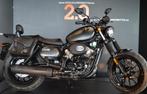 Hyosung Bobber 300 met sissy bar, zijtassen, Motoren, 296 cc, 2 cilinders, Chopper, Bedrijf