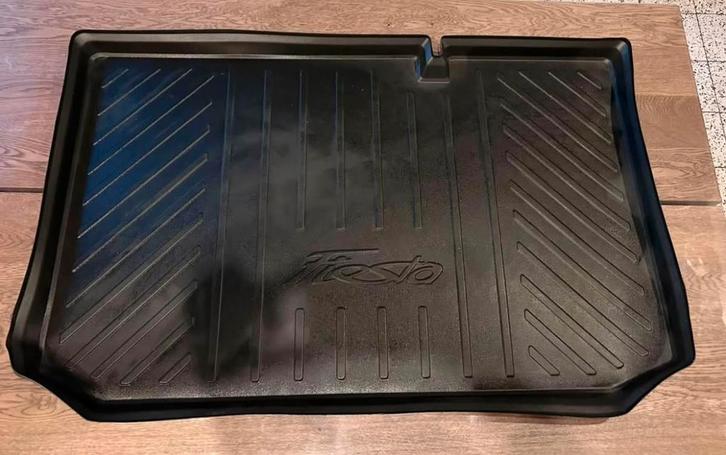 Tapis de coffre Ford Fiesta 2022, Autos : Divers, Tapis de coffre, Comme neuf, Enlèvement