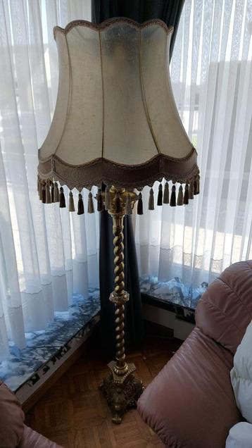 Staande lamp in varkensleer, Huis en Inrichting, Lampen | Tafellampen, Ophalen, Nieuw, Klassiek, 75 cm of meer