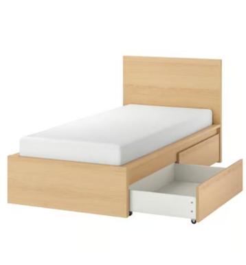Ikea Malm bed 200x90 cm beschikbaar voor biedingen