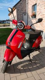 Scooter A klasse. Zo goed als nieuw,slechts 2873km., Ophalen, Zo goed als nieuw