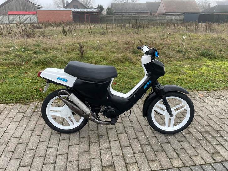 Honda wallaroo, Fietsen en Brommers, Brommers | Tomos, Zo goed als nieuw, Ophalen