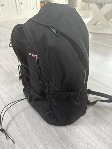 Rugzak eastpak beschikbaar voor biedingen