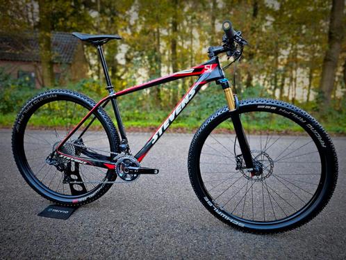 Stevens Sonora sl Shimano XT Di2 Carbon Dt-Swiss 240 wielen, Vélos & Vélomoteurs, Vélos | VTT & Mountainbikes, Comme neuf, Hommes