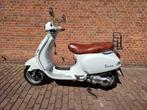 Vespa LX125, Fietsen en Brommers, Ophalen, 125 cc, Zo goed als nieuw, Benzine