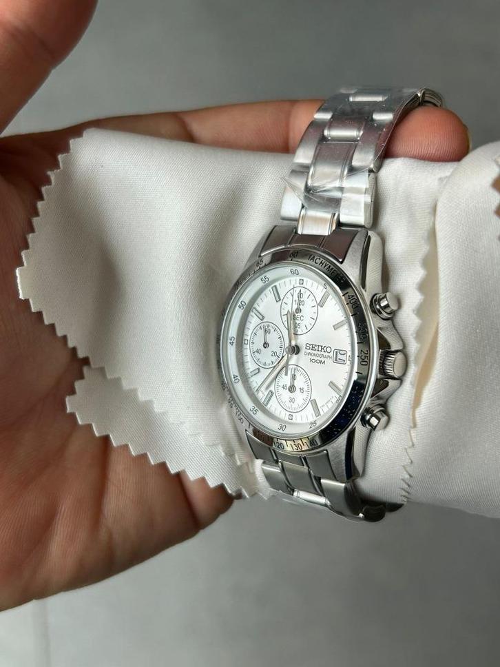 NEW Seiko Chronograph Grey & Elegance, Handtassen en Accessoires, Horloges | Heren, Nieuw, Polshorloge, Seiko, Staal, Staal, Ophalen of Verzenden