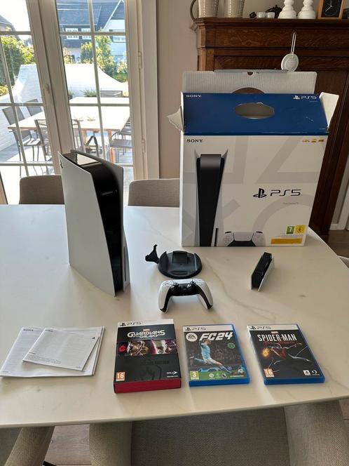 Playstation 5 - Disc edition / 3 games / dockstation, Consoles de jeu & Jeux vidéo, Consoles de jeu | Sony PlayStation 5, Comme neuf