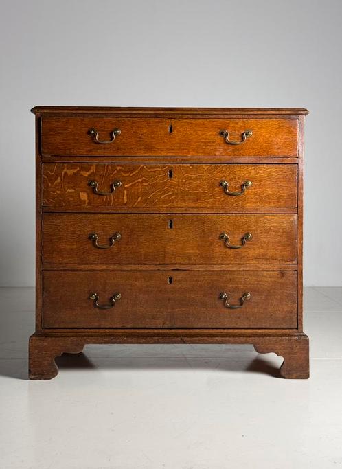 Engelse Ladekast antiek eiken landelijk, Kinderen en Baby's, Kinderkamer | Commodes en Kasten, Commode, Ophalen