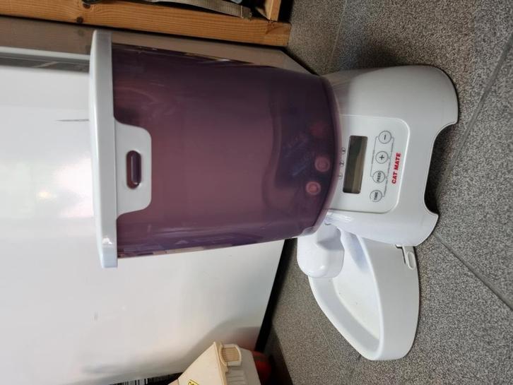 Automatische voerautomaat katten, Dieren en Toebehoren, Dierenvoeding, Kat, Ophalen