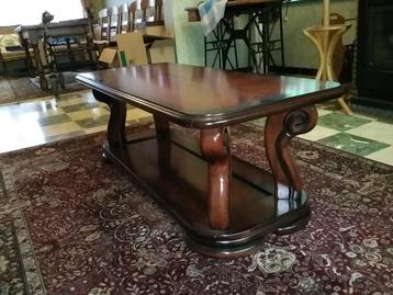 Salontafel beschikbaar voor biedingen