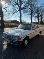 Mercedes-Benz W123 240D automaat, Auto's, Automaat, Beige, Wit, Leder