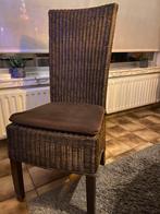Koopje! 4 bruine rieten stoelen met kussentje 25€, Huis en Inrichting, Stoelen, Riet of Rotan, Vier, Gebruikt, Bruin