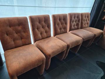 6 eetkamerstoelen  beschikbaar voor biedingen