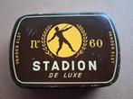 oude tabaksdoos VANDER ELST STADION NR60.., Verzamelen, Ophalen of Verzenden, Gebruikt, Tabaksdoos of Verpakking