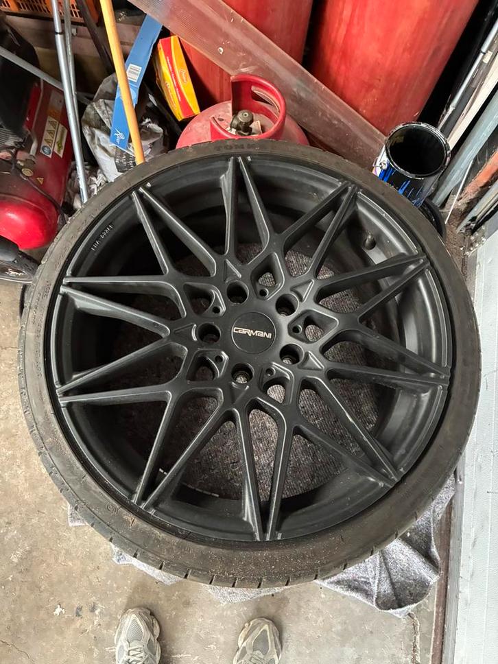 Band met velg maat 120x5, Auto-onderdelen, Banden en Velgen, Band(en), Zomerbanden, 19 inch, 225 mm, Personenwagen, Gebruikt, Ophalen