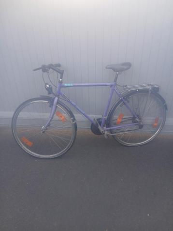 Herenfiets met klein beetje werk.  beschikbaar voor biedingen