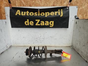 Barre amortisseur avant gauche d'un Renault Twingo, Enlèvement ou Envoi, 3 mois de garantie, Utilisé, Renault