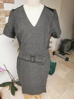 Superbe robe grise élégante signée Talking French, Comme neuf, Taille 42/44 (L), Enlèvement ou Envoi