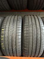 DEMO Michelin PilotSport 4 235/45 R 18 - 235 45 18 banden zo, Auto-onderdelen, 18 inch, Gebruikt, Ophalen of Verzenden, 235 mm