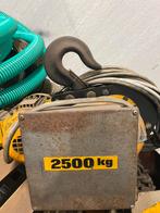 Lier /takel 2,5 ton + loopkat, Ophalen, Gebruikt, Elektrisch