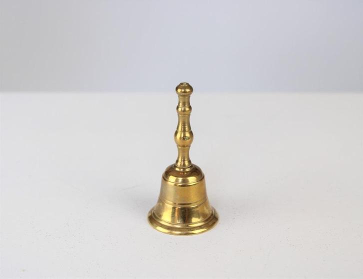 une cloche de table en laiton, Antiquités & Art, Curiosités & Brocante, Enlèvement ou Envoi