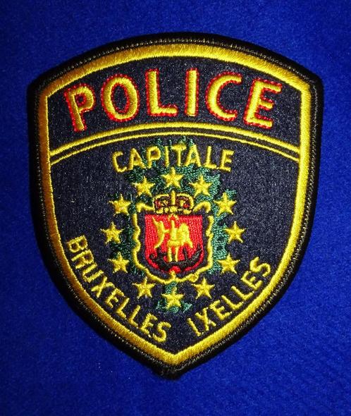 Insigne oude Gemeentepolitie Elsene badge, Verzamelen, Militaria | Algemeen, Rijkswacht, Embleem of Badge, Verzenden