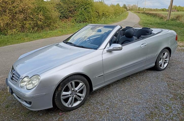 Mercedes CLK 280 - 154000 km - TMC 61,5€, Auto's, Mercedes-Benz, Particulier, CLK, ABS, Airbags, Alarm, Boordcomputer, Centrale vergrendeling