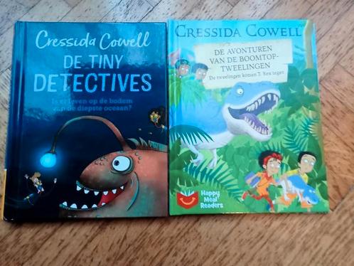 2 miniboekjes van Cressida cowell, Boeken, Kinderboeken | Jeugd | onder 10 jaar, Gelezen, Ophalen of Verzenden