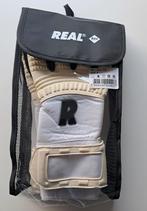 Keepershandschoenen Real, Sport en Fitness, Voetbal, Ophalen of Verzenden, Gebruikt, Handschoenen