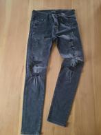 Zwarte gescheurde broek van H&M maat 29, Kleding | Heren, Spijkerbroeken en Jeans, W32 (confectie 46) of kleiner, Ophalen of Verzenden