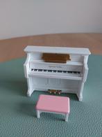 Sylvanian Families piano met krukje, Verzamelen, Poppenhuizen en Toebehoren, Ophalen, Zo goed als nieuw