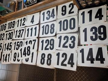 Rugnummers retro koersfiets beschikbaar voor biedingen