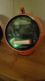 Collectie space age toestellen., Ophalen