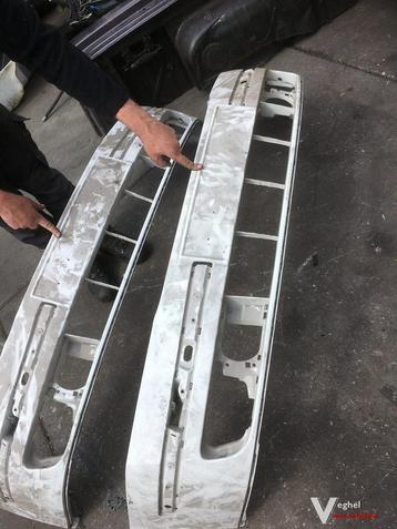 Skoda octavia 2  x voorbumper wit beschikbaar voor biedingen