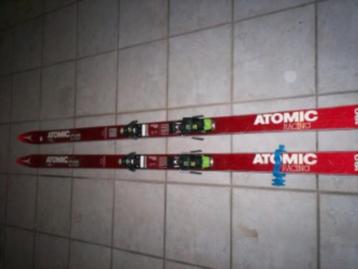 RETRO SKI beschikbaar voor biedingen