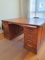 Dubbele houten bureau, Ophalen, Bureau