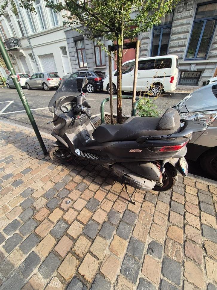 MP3 Piaggio 500, Motoren, Motoren | Piaggio, Particulier, Scooter, 12 t/m 35 kW, 4 cilinders, Minimaal motorrijbewijs A1, ABS